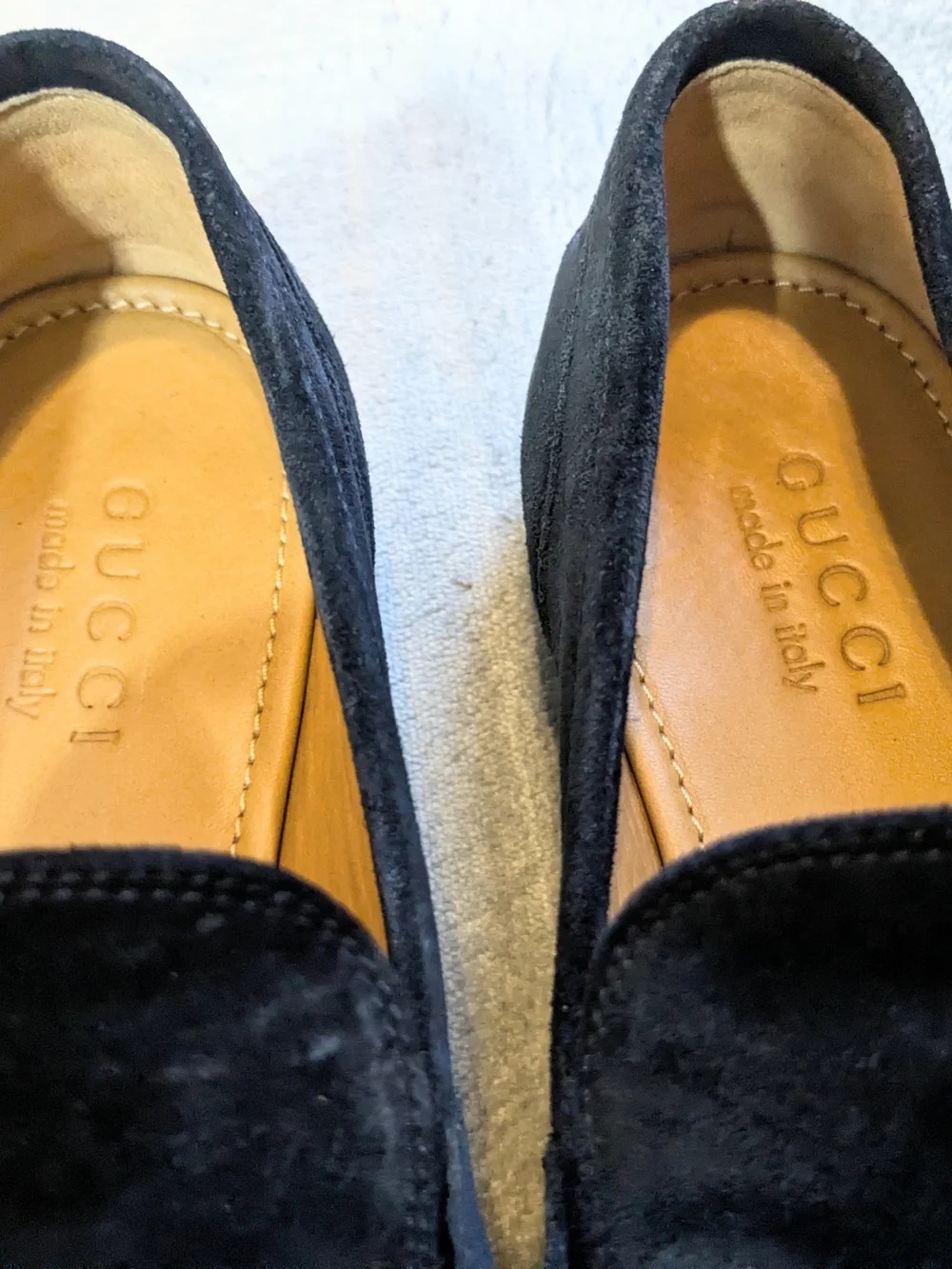 Gucci Men’s Navy Suede Horsebit Loafers US 9